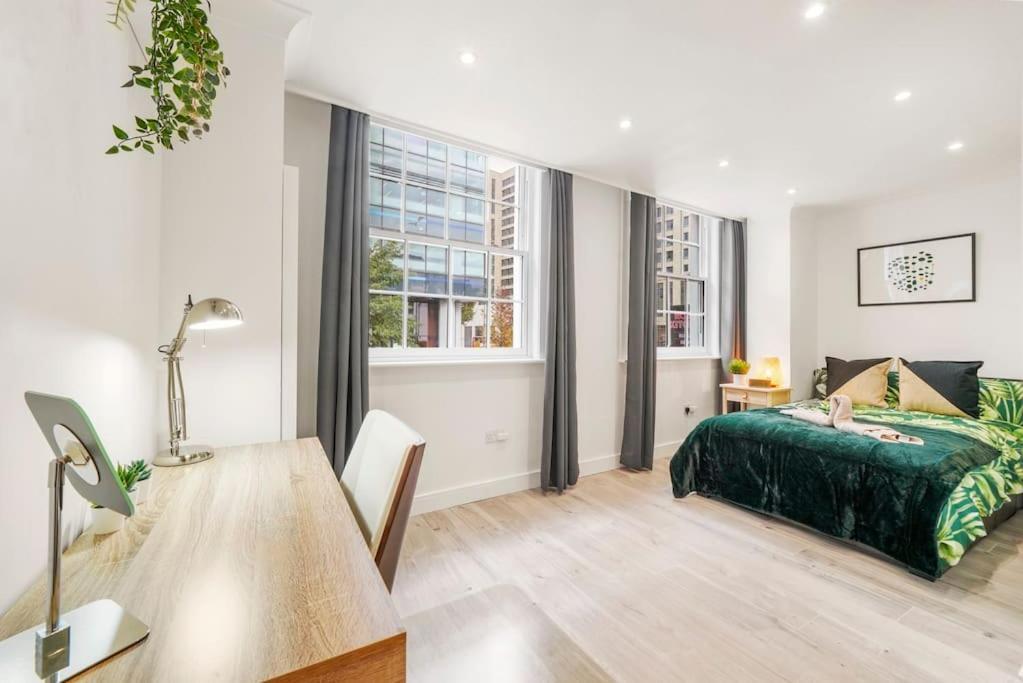 Modern 2 Bedroom Apartment In The Heart Of Лондон Экстерьер фото